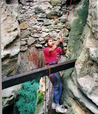 Zabezpečení hradní studny- 1994